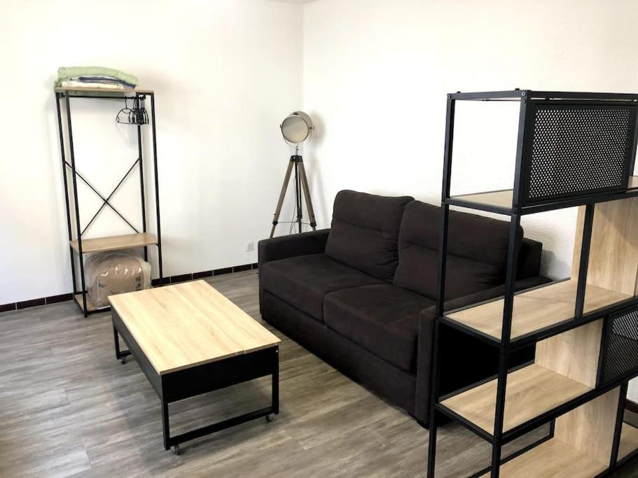 Studio Cosy Renove Climatise Ales Bagian luar foto